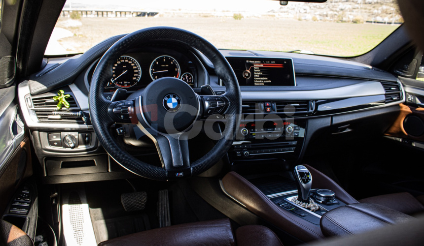 BMW X6 xDrive 30d Mpacket, nové komplet rozvody, LED svetlá, Harman, šíber, HUD, ŤZ