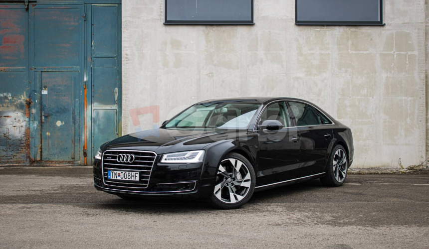 Audi A8 3.0 TDI V6 DPF clean diesel quattro tiptronic