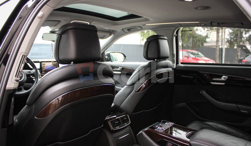 Audi A8 3.0 TDI V6 DPF clean diesel quattro tiptronic