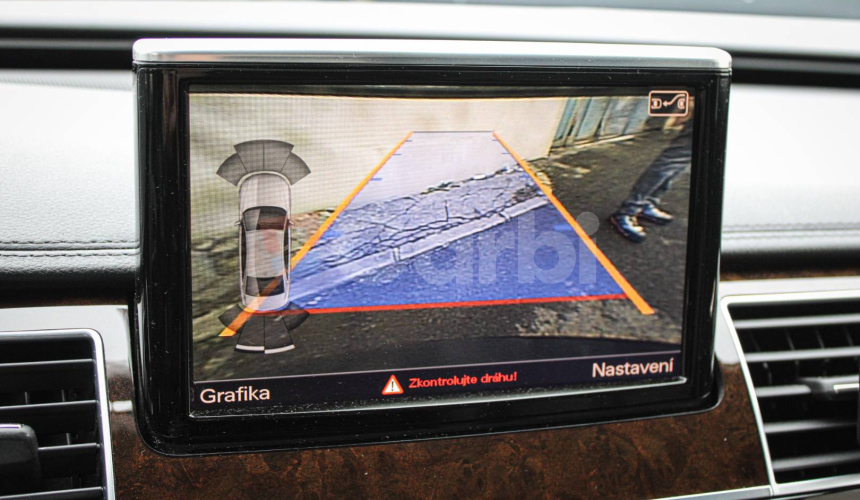 Audi A8 3.0 TDI V6 DPF clean diesel quattro tiptronic