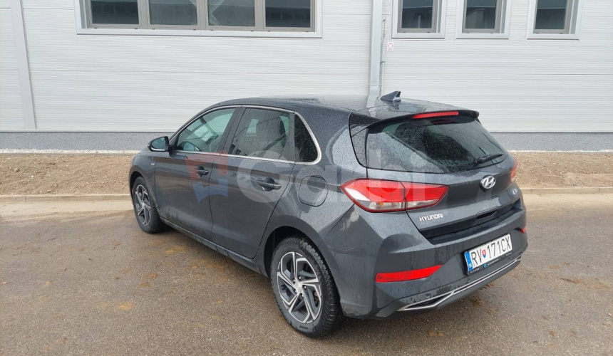 Hyundai i30 1.5 T-GDi mHEV iMT Style