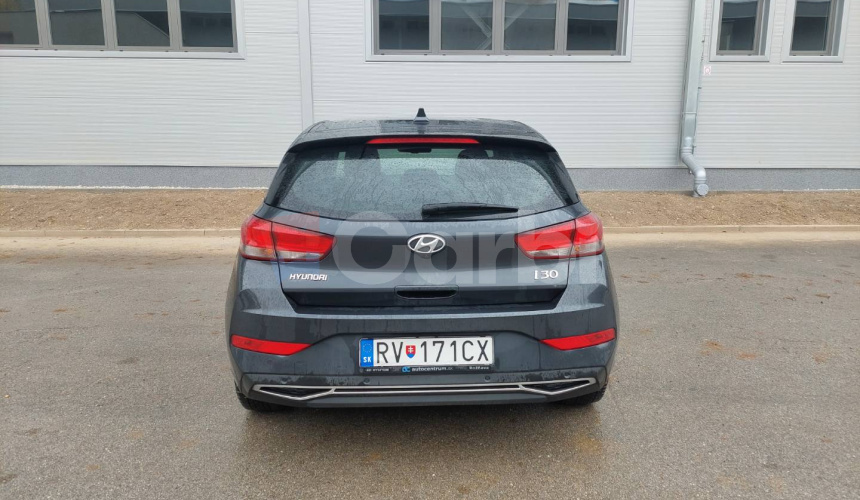 Hyundai i30 1.5 T-GDi mHEV iMT Style