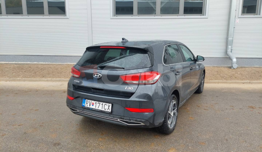 Hyundai i30 1.5 T-GDi mHEV iMT Style