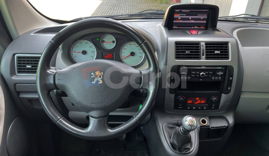 Peugeot Expert Tepee Executive 2.0 HDi L2 9miestna verzia