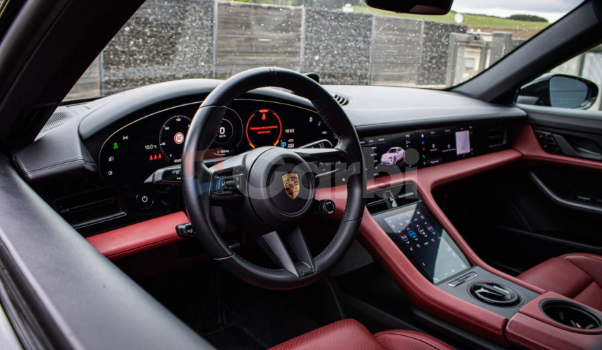 Porsche Taycan S, 1. Majiteľ, Slovenské, Bicolor interiér, Sport Chrono Packet, DPH