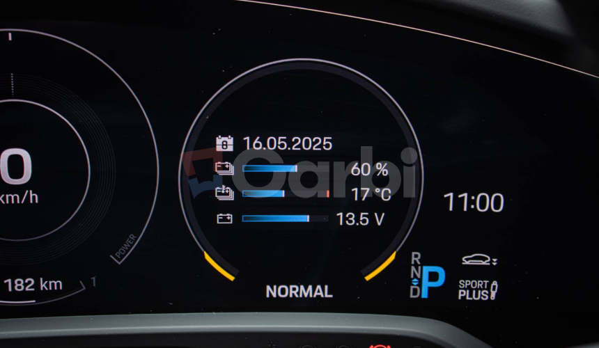 Porsche Taycan S, 1. Majiteľ, Slovenské, Bicolor interiér, Sport Chrono Packet, DPH