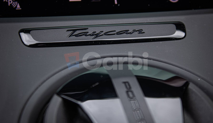 Porsche Taycan S, 1. Majiteľ, Slovenské, Bicolor interiér, Sport Chrono Packet, DPH