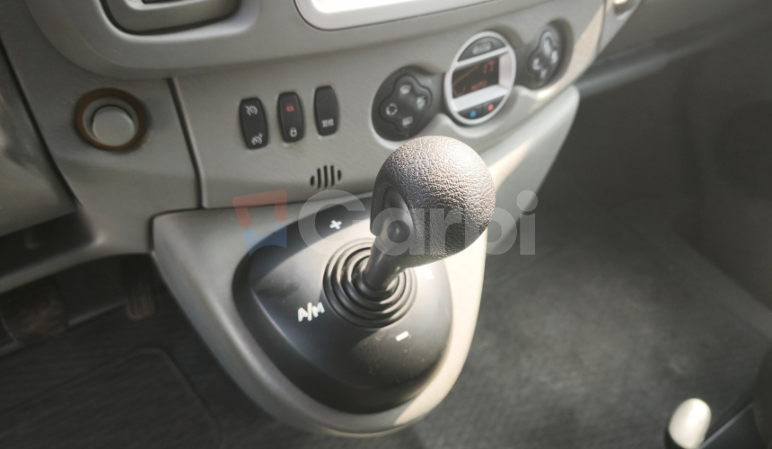 Renault  Trafic evado 2