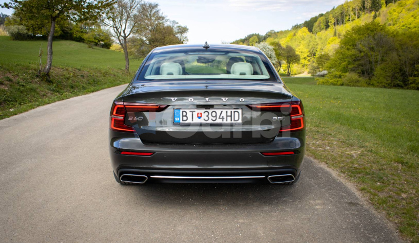 Volvo S60 B5 Inscription 4x4 A/T, 184kW, Slovenské