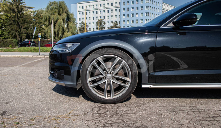 Audi A6 Allroad 3.0 TDI 320k quattro tiptronic