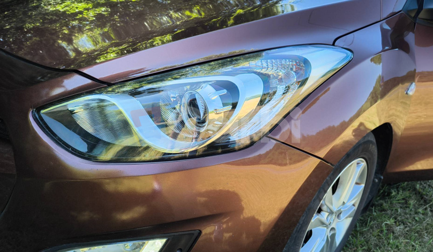 Hyundai i30 CW 1.6i MPI 16V DOHC Family