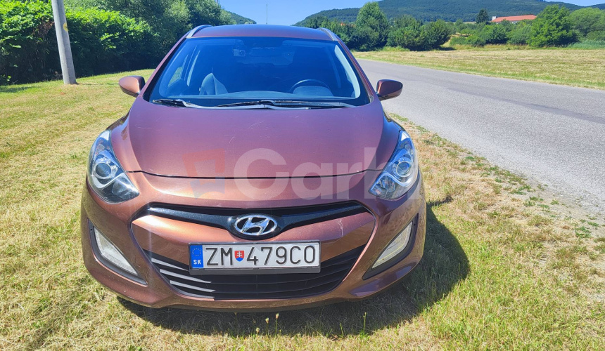 Hyundai i30 CW 1.6i MPI 16V DOHC Family