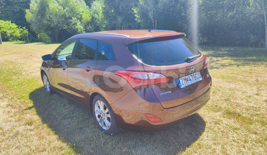 Hyundai i30 CW 1.6i MPI 16V DOHC Family