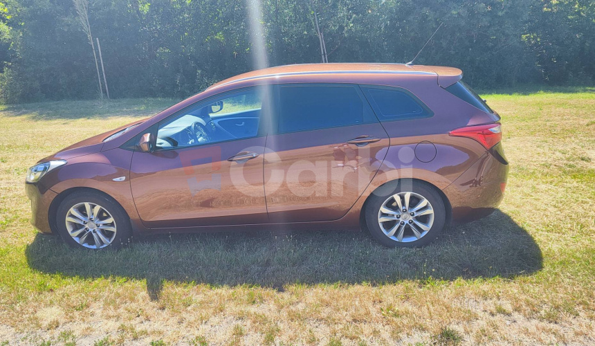 Hyundai i30 CW 1.6i MPI 16V DOHC Family