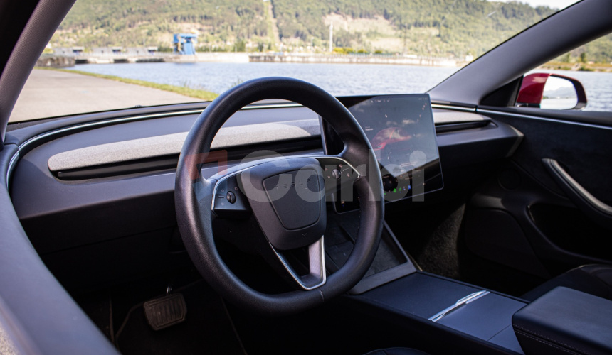 Tesla Model 3 Highland Long Range 93%SOH, Ultra red metalíza, fólie, odpočet