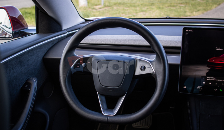 Tesla Model 3 Highland Long Range 93%SOH, Ultra red metalíza, fólie, odpočet