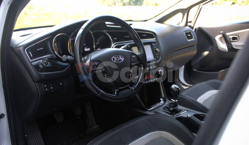 Kia Ceed SW 1.6 CRDi 136k Gold