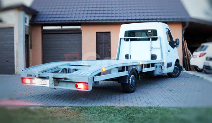 Renault Master Odťahovka / Car Transporter