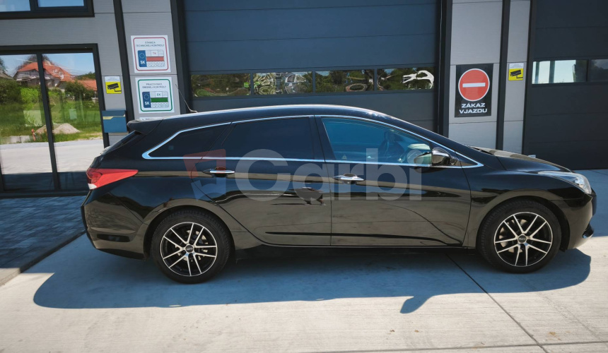 Hyundai i40 CW 1.7 CRDi HP Business A/T