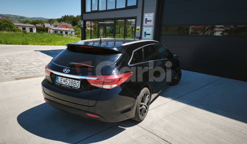 Hyundai i40 CW 1.7 CRDi HP Business A/T