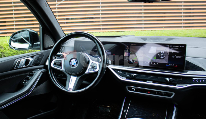 BMW X5 xDrive 30d mHEV A/T