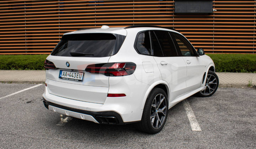 BMW X5 xDrive 30d mHEV A/T