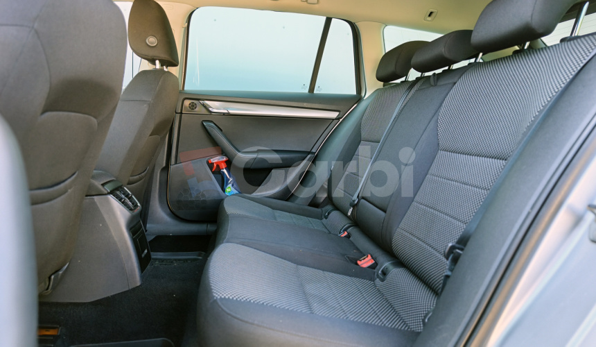 Škoda Octavia Combi 2.0 TDI 4x4 DSG Ambiente