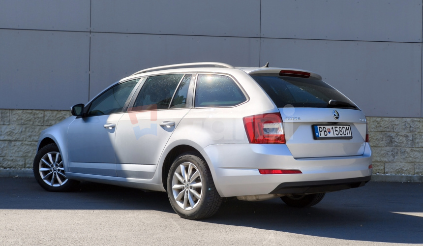 Škoda Octavia Combi 2.0 TDI 4x4 DSG Ambiente