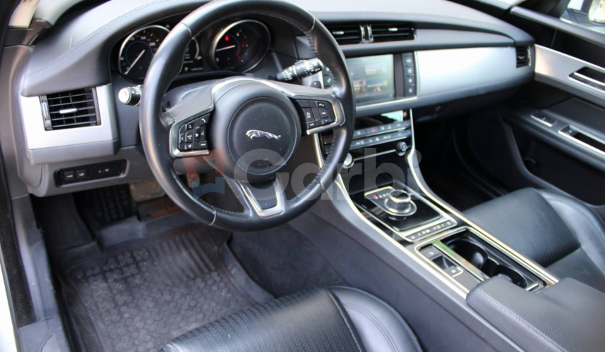 Jaguar XF Sportbrake 2.0D I4 180k Portfolio RWD Auto