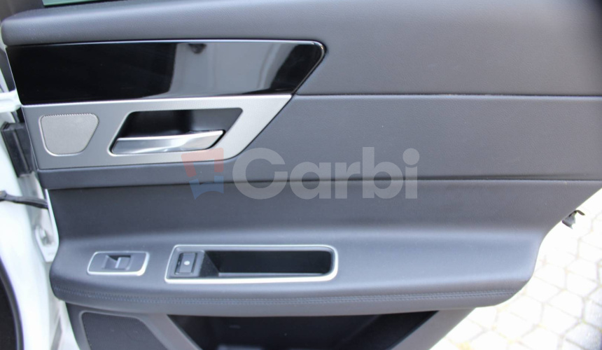 Jaguar XF Sportbrake 2.0D I4 180k Portfolio RWD Auto