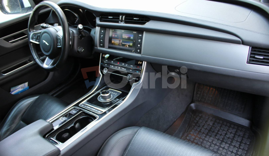 Jaguar XF Sportbrake 2.0D I4 180k Portfolio RWD Auto