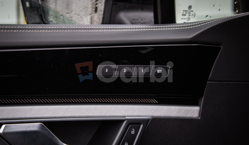 Volkswagen Touareg 3.0 V6 TDI 210kW, Masáž, Webasto, HUD, nočné videnie, softclose, ťažné