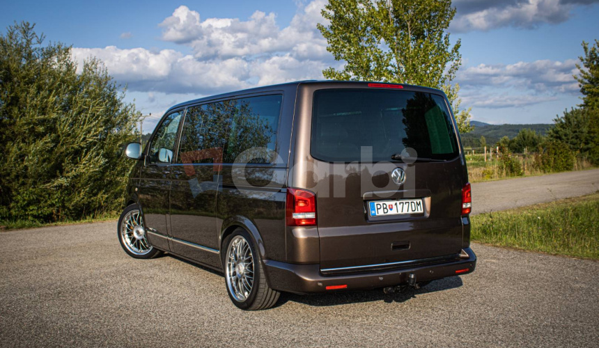 Volkswagen T5 Multivan 2.0 BiTDI DSG, Webasto, Po veľkom servise za 5 000