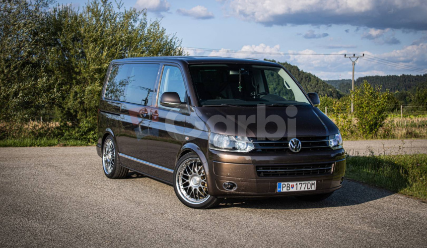 Volkswagen T5 Multivan 2.0 BiTDI DSG, Webasto, Po veľkom servise za 5 000