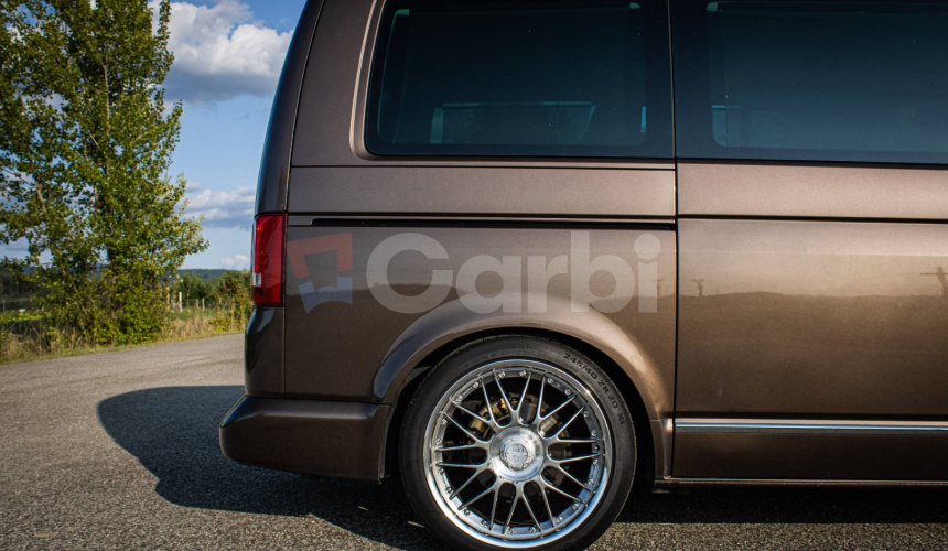 Volkswagen T5 Multivan 2.0 BiTDI DSG, Webasto, Po veľkom servise za 5 000