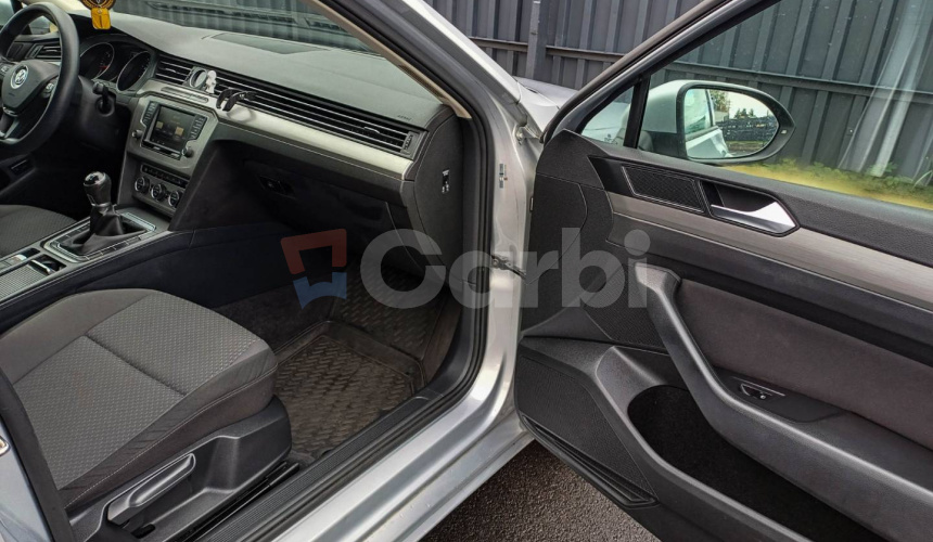 Volkswagen Passat Variant 1.6 TDI BMT Trendline