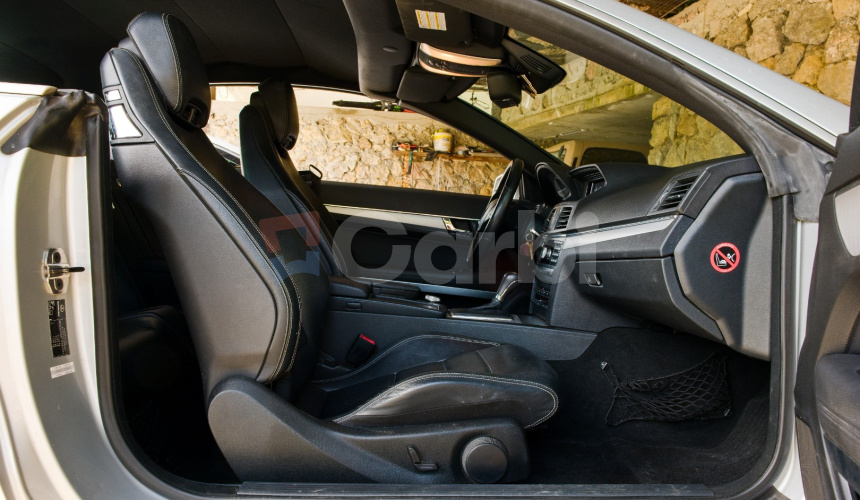 Mercedes-Benz E trieda Kabriolet 250 CGI Blue 5st. Automat Benzín