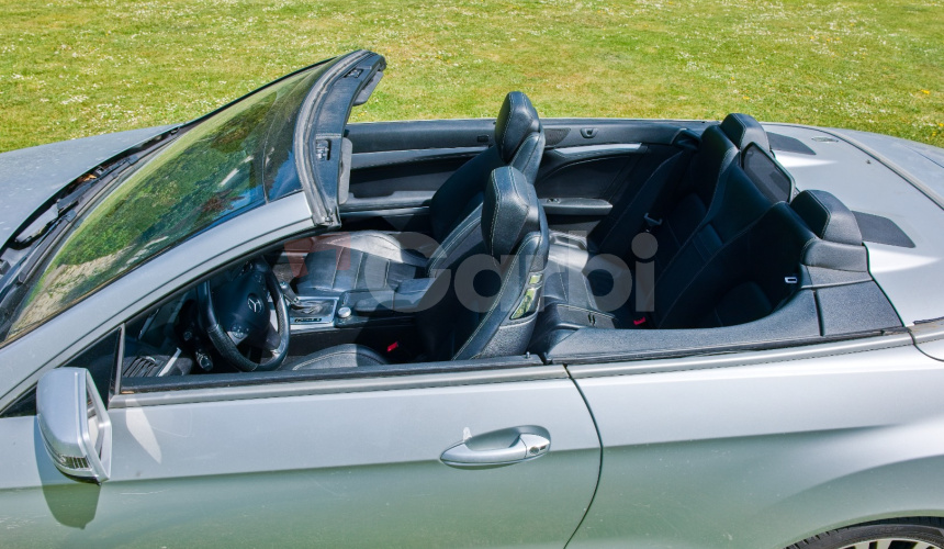Mercedes-Benz E trieda Kabriolet 250 CGI Blue 5st. Automat Benzín