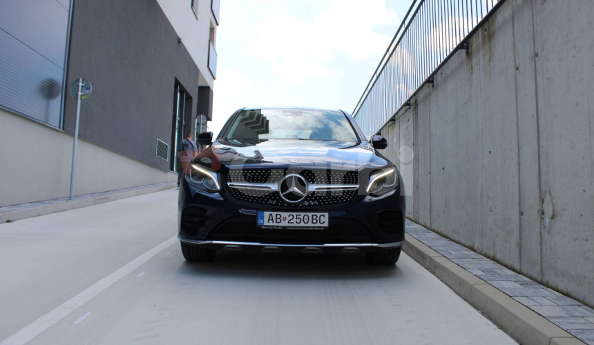 Mercedes-Benz GLC Kupé 220d 4MATIC A/T AMG-line