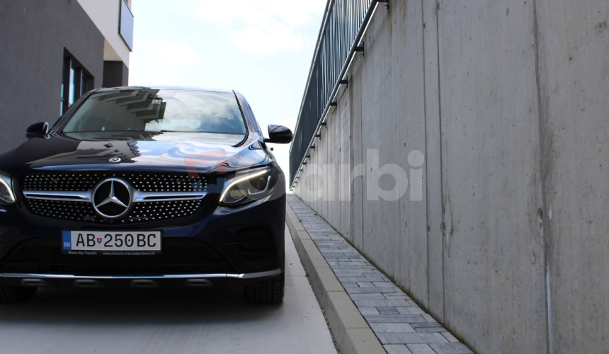 Mercedes-Benz GLC Kupé 220d 4MATIC A/T AMG-line