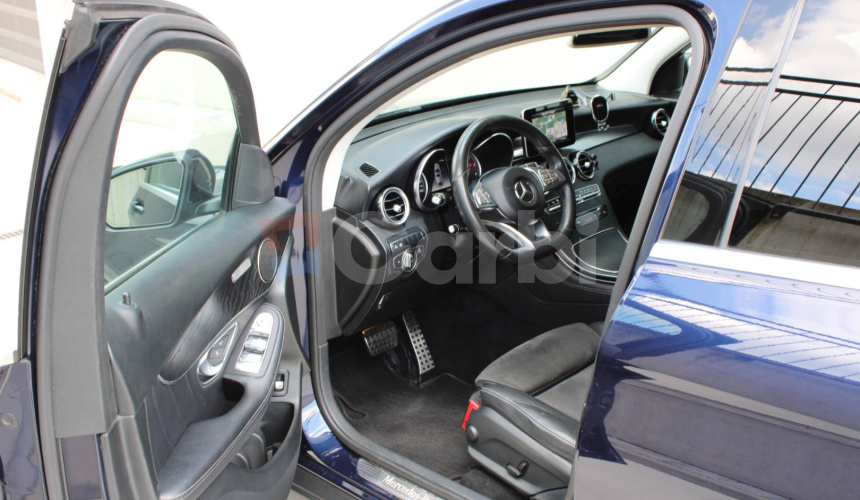 Mercedes-Benz GLC Kupé 220d 4MATIC A/T AMG-line