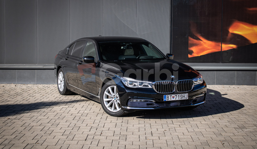 BMW 730d Masáž, Bowers & willkins, Laser svetlá, Head-up