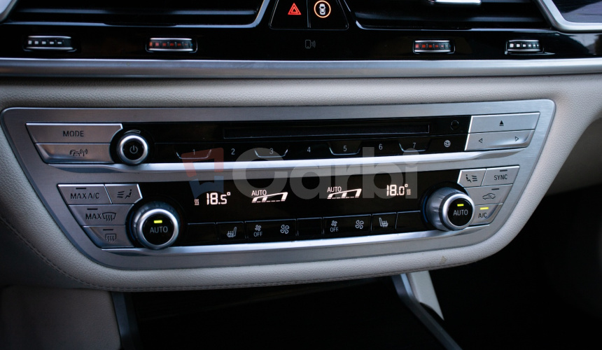 BMW 730d Masáž, Bowers & willkins, Laser svetlá, Head-up