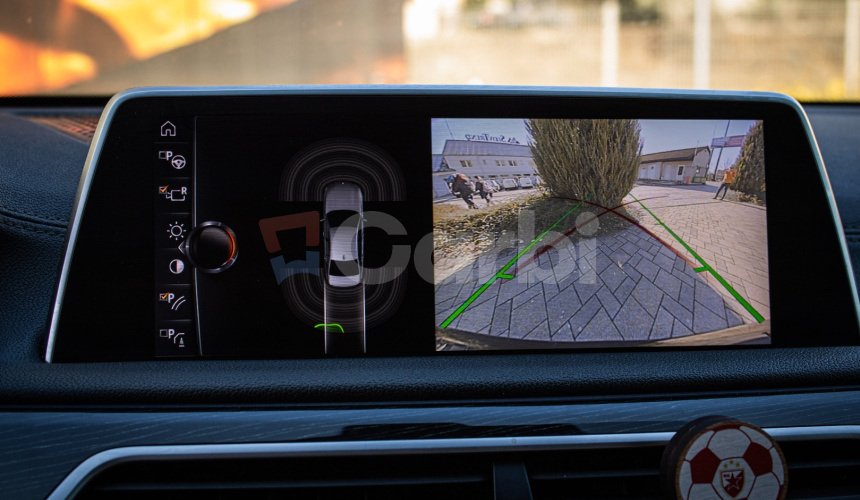 BMW 730d Masáž, Bowers & willkins, Laser svetlá, Head-up