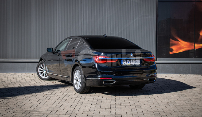 BMW 730d Masáž, Bowers & willkins, Laser svetlá, Head-up