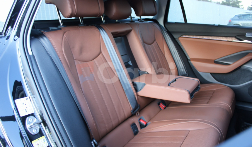 Škoda Superb Combi 2.0 TDI SCR L K DSG