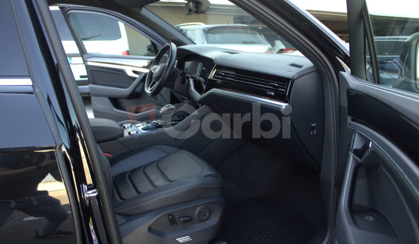 Volkswagen Touareg 3.0 V6 TDI Elegance 4Motion Tiptronic