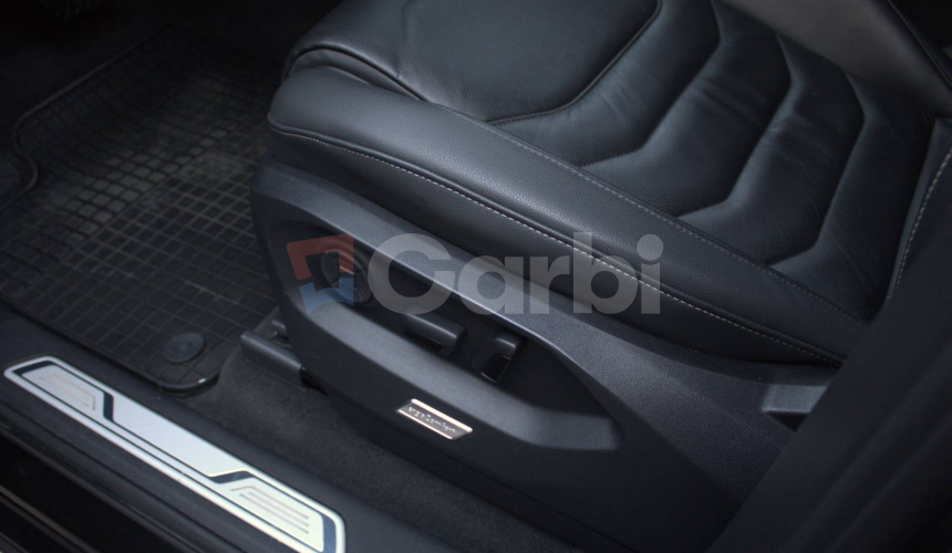 Volkswagen Touareg 3.0 V6 TDI Elegance 4Motion Tiptronic