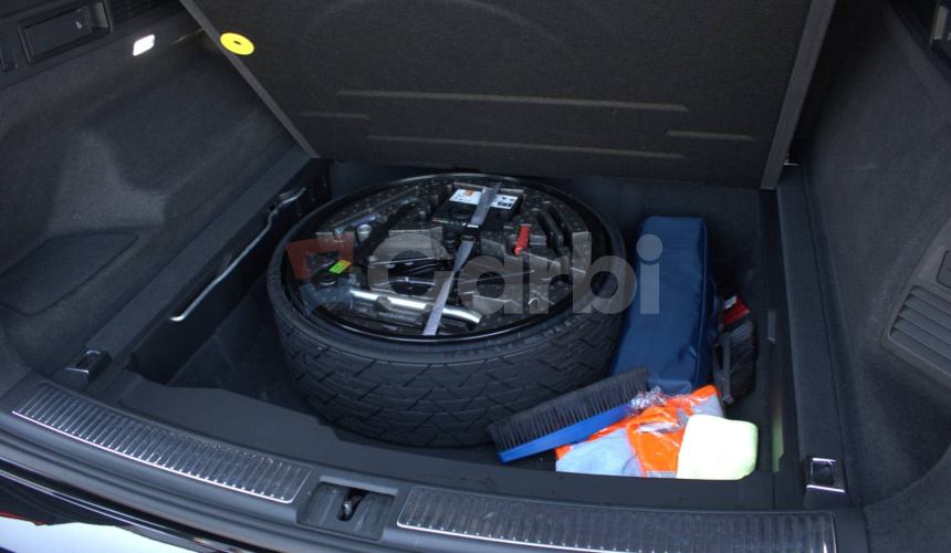 Volkswagen Touareg 3.0 V6 TDI Elegance 4Motion Tiptronic