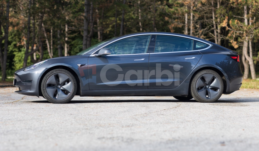 Tesla Model 3 AWD Long range Exclusive